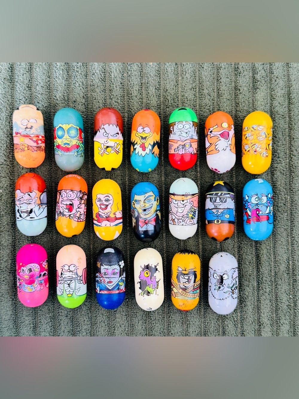 Mighty Beanz Vintage Lot of 20 - 2000s Moose Ent. & Ja-Ru - Special Edition Inc.